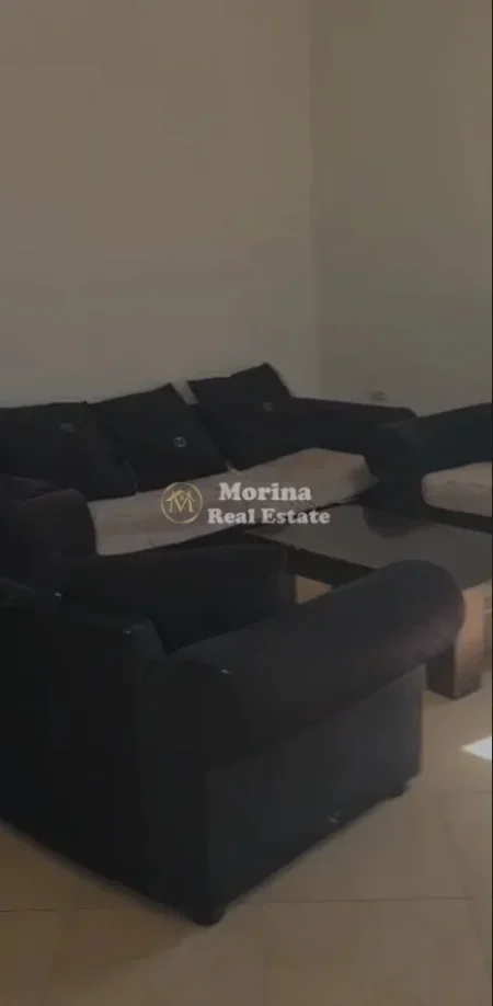 Tirane, jepet me qera apartament 2+1 Kati 2, 90 m² 300 € (Yrshek)