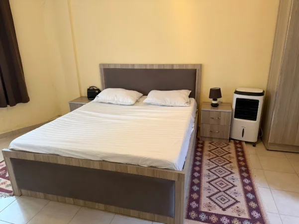 Tirane, jepet me qera apartament 2+1 Kati 5, 55.000LEKE  (LIQENI I THATE)