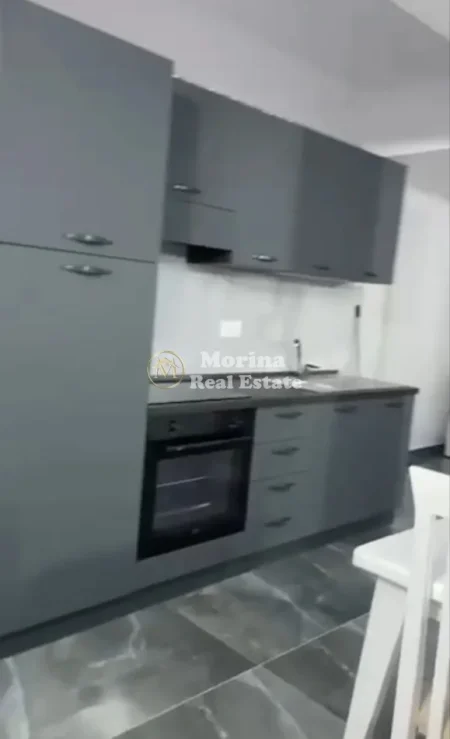 Tirane, jepet me qera apartament 1+1 Kati 3, 60 m² 400 € (Astir)