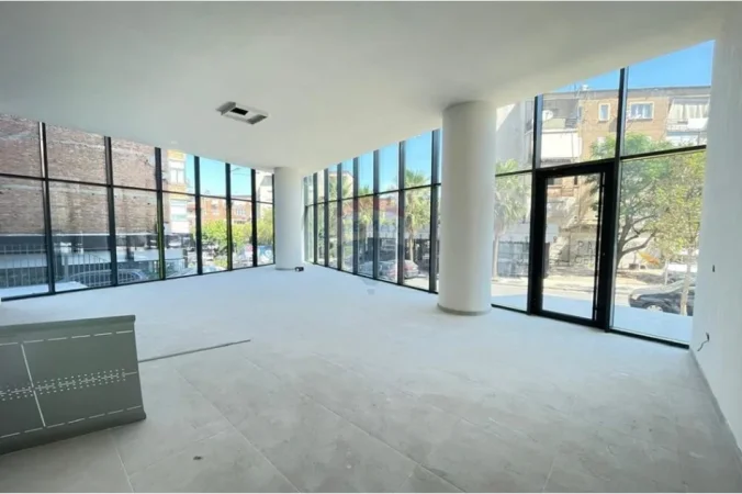 Tirane, shitet , 154 m² 740.000 € (Rruga Mine Peza)