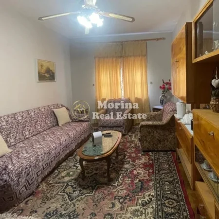 Tirane, jepet me qera apartament 2+1 Kati 4, 90 m² 550 € (Rruga Kongresi Manastirit)