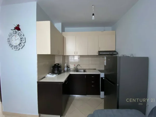 Tirane, shitet apartament 1+1 , 66 m² 105.000 € (Rr. Besim Alla)