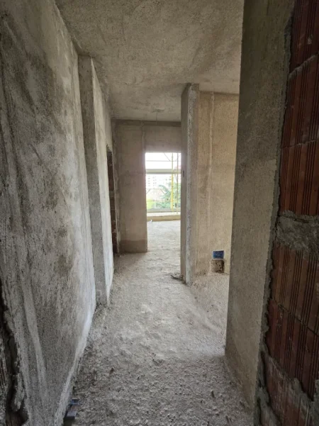 Tirane, shitet apartament 2+1 , 97 m² 175.000 € 