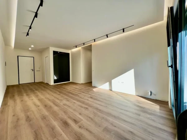 Tirane, shitet apartament 2+1 Kati 3, 118 m² 339.000 € (Liqeni Artificial)