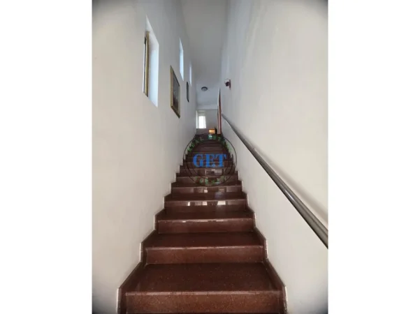 Durres, jepet me qera apartament 2+1 Kati 2, 100 m² 350 € (Vala Park)