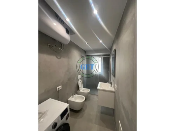 Durres, shitet apartament 2+1 Kati 3, 81 m² 160.000 € (Ish Rajoni)
