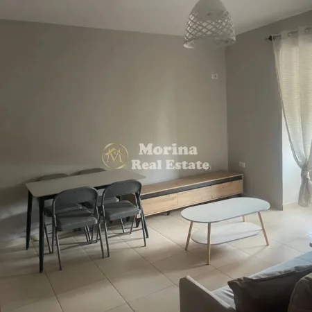 Tirane, jepet me qera apartament 1+1 Kati 2, 70 m² 450 € (Brryli)