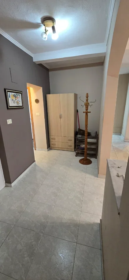 Tirane, shitet apartament 3+1+Ballkon Kati 4, 75 m² 195.000 € 