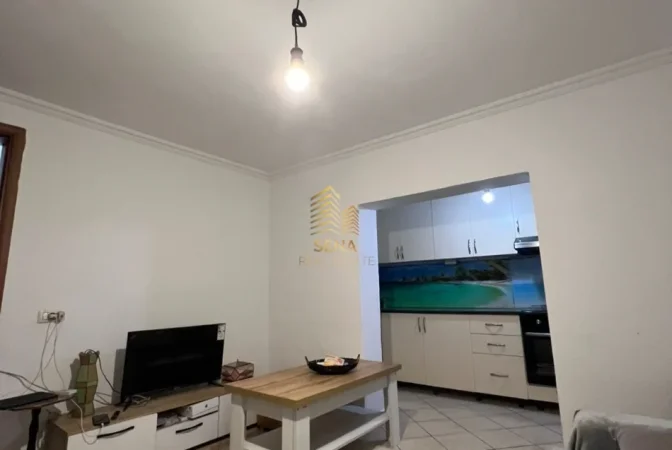 Tirane, jepet me qera apartament 2+1 Kati 1, 120 m² (Ali Demi)