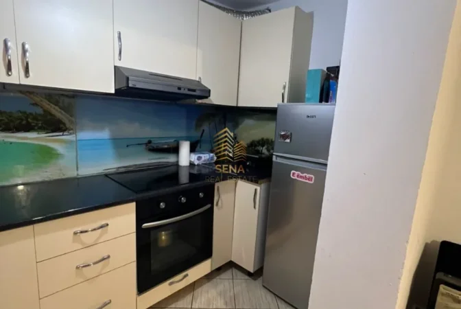 Tirane, jepet me qera apartament 2+1 Kati 1, 120 m² (Ali Demi)