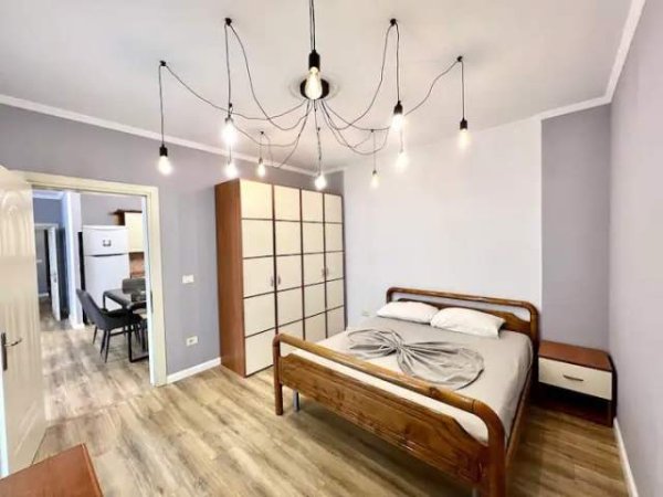 Tirane, jepet me qera apartament 2+1+BLK Kati 11, 120 m² 850 Euro (Rruga Elbasanit)