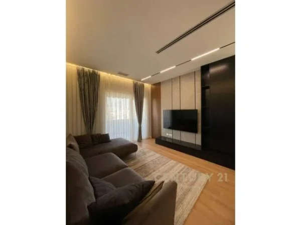 Tirane, jepet me qera apartament 2+1+BLK Kati 6, 94 m² 1.200 Euro (komuna parisit)