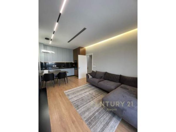 Tirane, jepet me qera apartament 2+1+BLK Kati 6, 94 m² 1.200 Euro (komuna parisit)