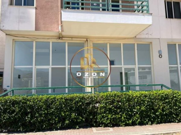 Fushe Kruje, jepet me qera ambjent biznesi Kati 0, 35 m² 20.000 Leke (FUSHE KRUJE)