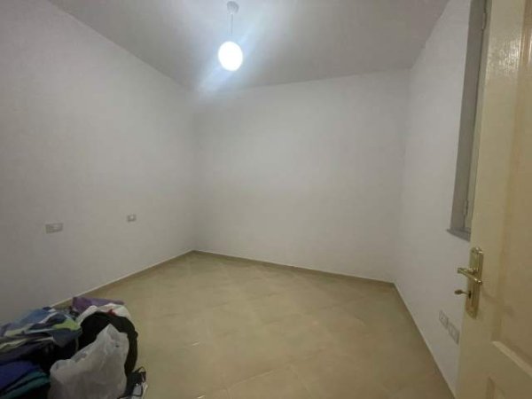 Tirane, shitet apartament Kati 5, 125 m² 450 Euro (astir)