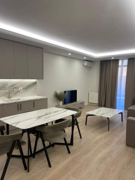 Tirane, jepet me qera apartament 3+1+BLK Kati 3, 125 m² 850 Euro