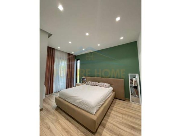 Tirane, jepet me qera Vile 2 Katshe Kati 2, 500 m² 2.500 Euro (ali demi)