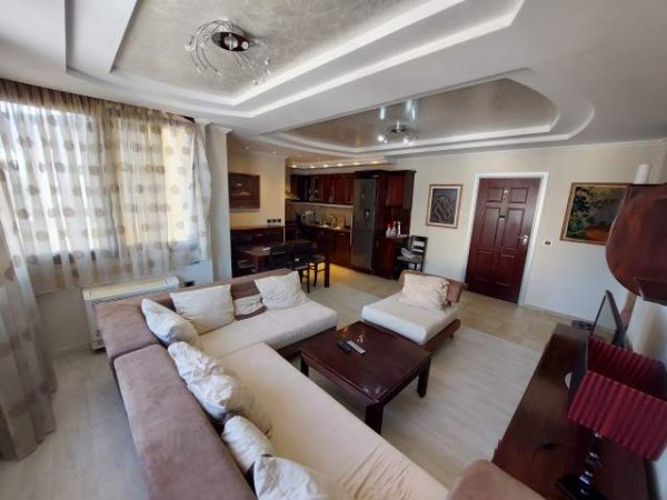Tirane, jepet me qera apartament 3+1+BLK Kati 9, 750 Euro (Juridiku)