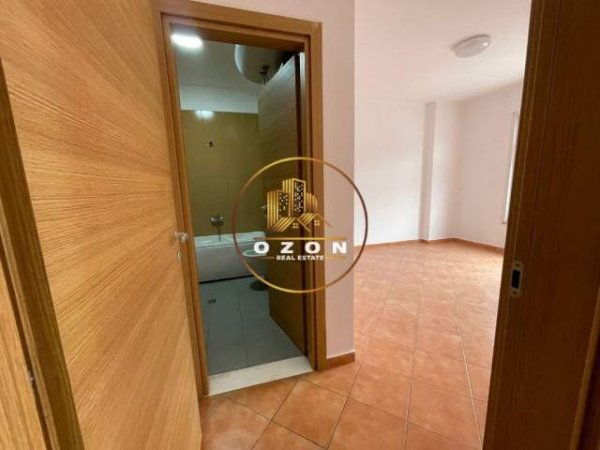 Tirane, jepet me qera apartament 2+1+A+BLK Kati 1, 88 m² 500 Euro (LIQENI I THATE)
