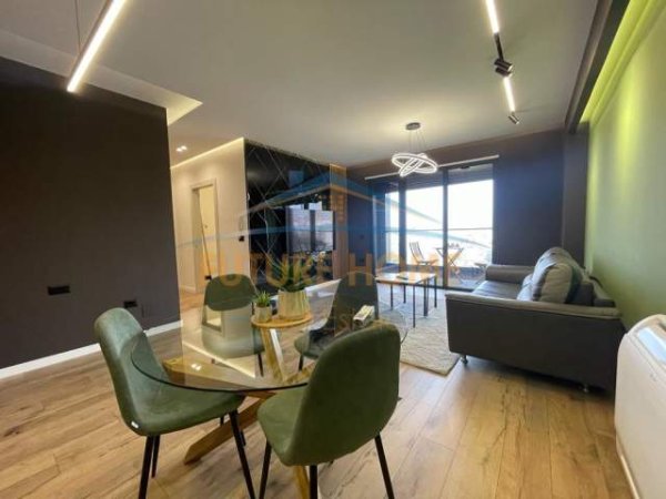 Tirane, jepet me qera apartament Kati 9, 110 m² 1.300 Euro (Kompleksi Dinamo)