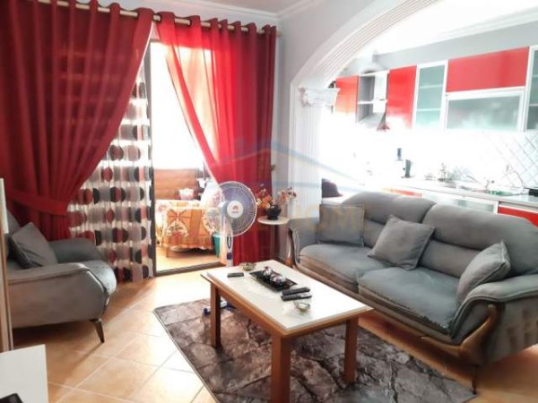 Shqiperi, shitet apartament 2+1+BLK Kati 7, 95.000 Euro (Rruga 5 maji. Tiran)
