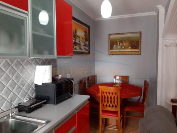 Tirane, shitet apartament Kati 0, 71 m² 95.000 Euro (5 maji)