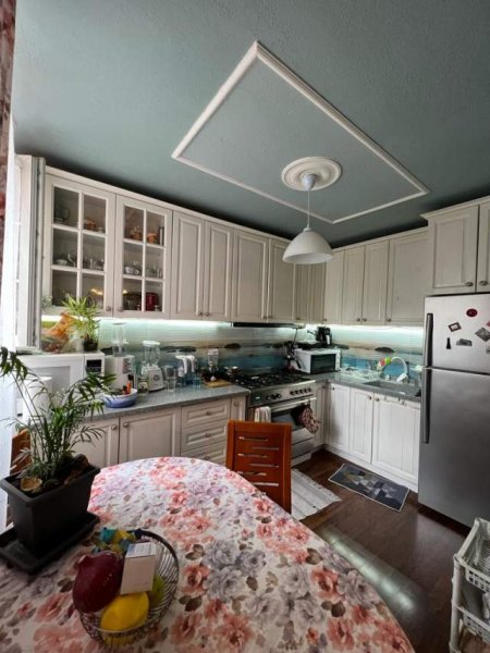 Tirane, shitet apartament Kati 3, 119 m² 270.000 Euro (Bllok)