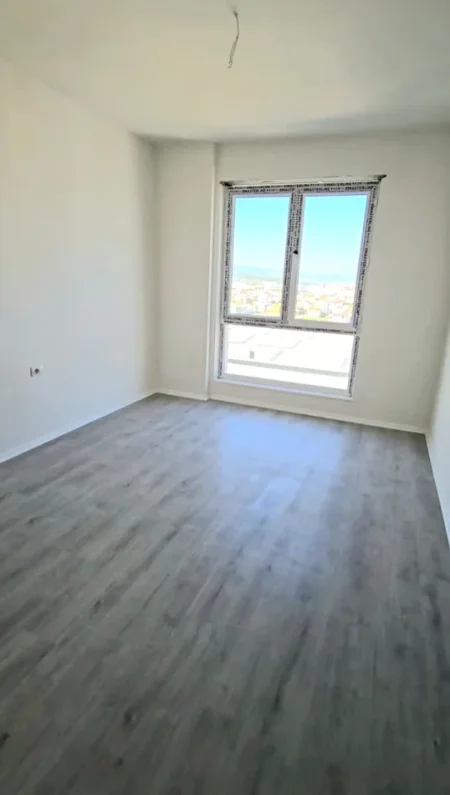 Tirane, jepet me qera apartament 3+1+Ballkon Kati 7, 117 m² 550 € (Univers City)