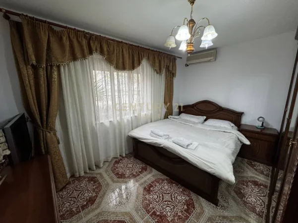 Tirane, jepet me qera apartament 2+1 Kati 2, 550 € 