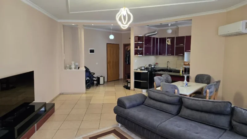 Tirane, shitet apartament 2+1 Kati 7, 110 m² 279.000 € (Rruga e Kavajes)