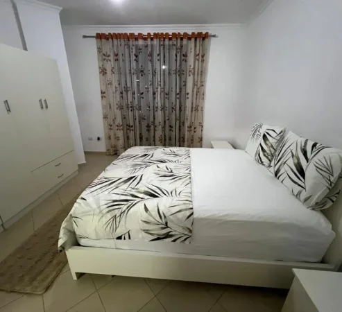 Tirane, jepet me qera apartament 2+1 Kati 8, 80 m² 700 € (Rruga e Elbasanit)