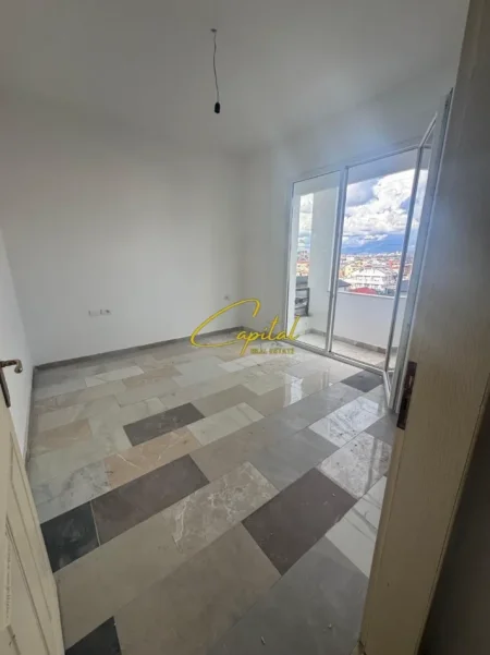 Tirane, shitet apartament 2+1 Kati 4, 115 m² 140.000 € (CASA ITALIA)