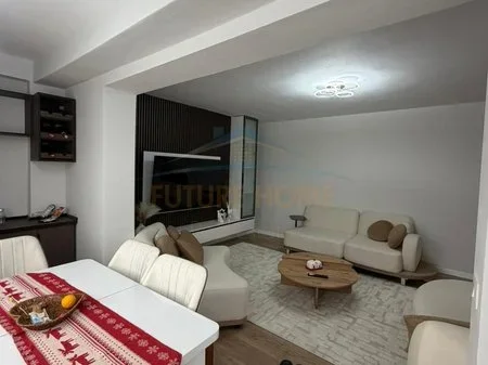 Qera, Apartament 2+1, 21 Dhjetori, Tiranë