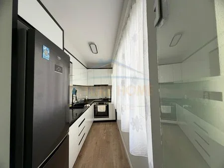 Qera, Apartament 2+1, 21 Dhjetori, Tiranë