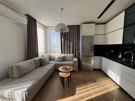 Tirane, jepet me qera apartament 1+1+Ballkon Kati 6, 71 m² 850 € (Rruga e Barrikadave)