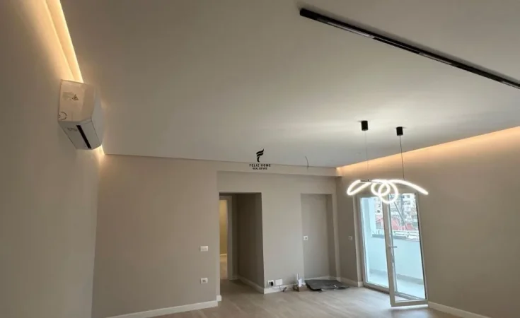 Tirane, jepet me qera zyre Kati 4, 105 m² 850 € (DON BOSKO)