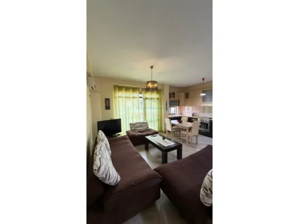 Tirane, jepet me qera apartament 1+1+Aneks+Ballkon Kati 7, 61 m² 350 € (Fresku)