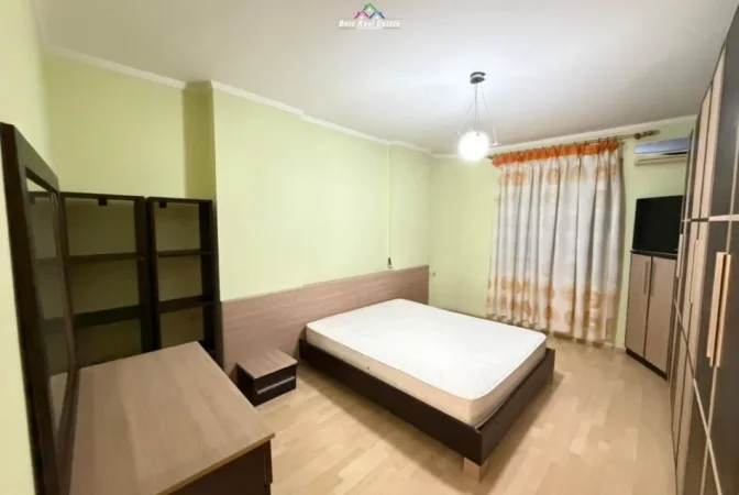 Tirane, jepet me qera apartament 2+1 Kati 5, 106 m² 750 € (rruga e kosovareve)