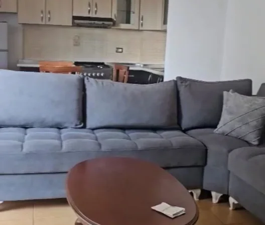 Tirane, jepet me qera apartament 2+1 Kati 8, 80 m² 700 € (vasil shanto)