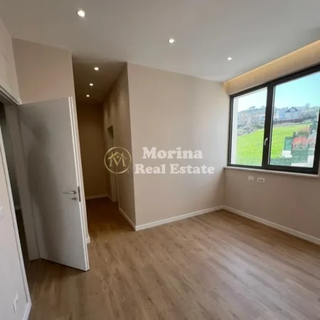 Tirane, jepet me qera Vile 5+1 Kati 1, 420 m² 2.200 € (Liqeni i Thate)
