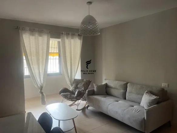 Tirane, jepet me qera apartament 1+1+Ballkon Kati 2, 70 m² 450 € (BRRYL)