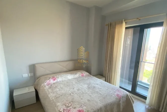 Tirane, jepet me qera apartament 1+1+Ballkon Kati 7, 70 m² 650 € (Shkolla e Kuqe)