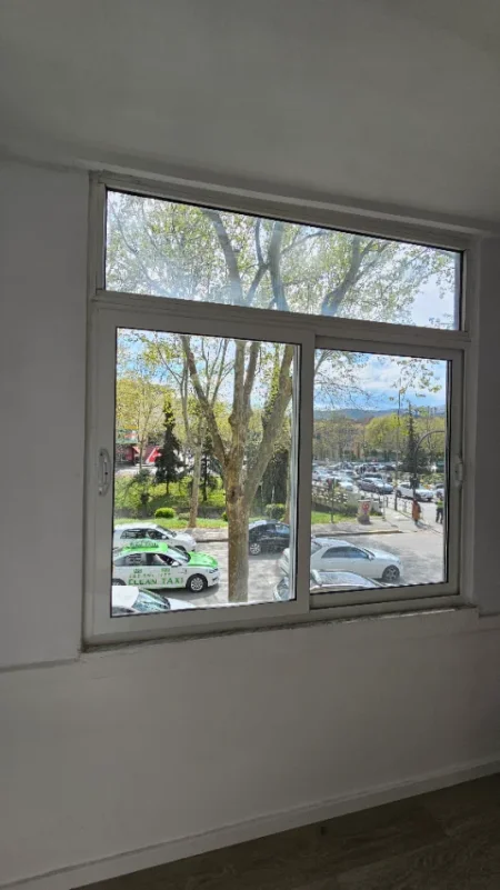 Tirane, jepet me qera apartament Kati 1, 64 m² 600 € (Rruga Muhmet Gjollesha)