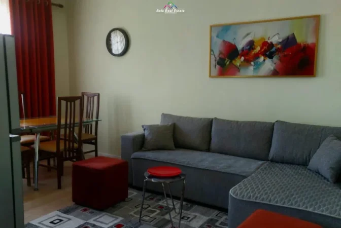 Tirane, jepet me qera apartament 1+1 Kati 5, 60 m² 500 € (Rruga Kristaq Capo)