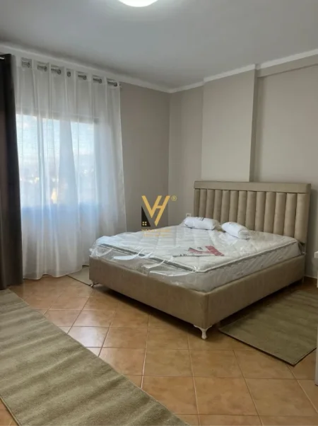 Tirane, jepet me qera apartament 1+1+Ballkon Kati 4, 78 m² 500 € (DON BOSKO)