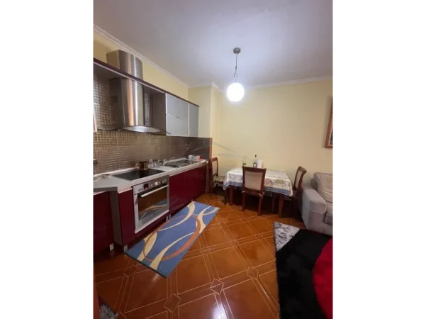 Tirane, shitet apartament 2+1 Kati 7, 74 m² 220.000 € (KOMUNA E PARISIT)