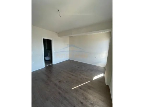 Tirane, shitet apartament 2+1+2 Kati 7, 105 m² 199.900 € (DON BOSKO , Trio Tower)