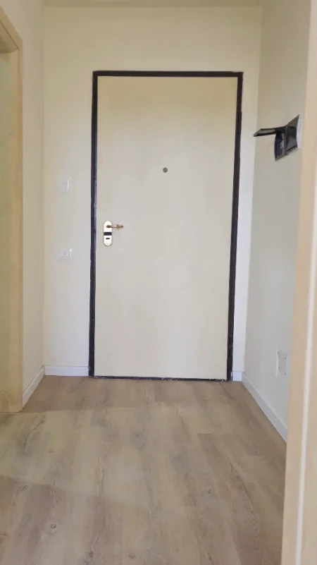 Tirane, shitet apartament 1+1 Kati 7, 52 m² 70.000 € 