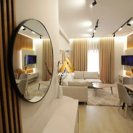 Tirane, jepet me qera apartament 2+1 Kati 3, 80 m² 690 € (Rruga Vangjush Miho)