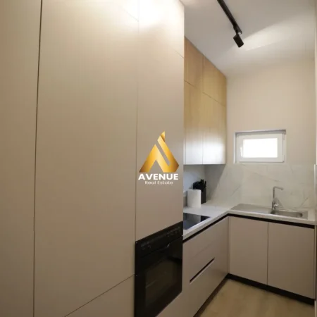 Tirane, jepet me qera apartament 2+1 Kati 3, 80 m² 690 € (Rruga Vangjush Miho)